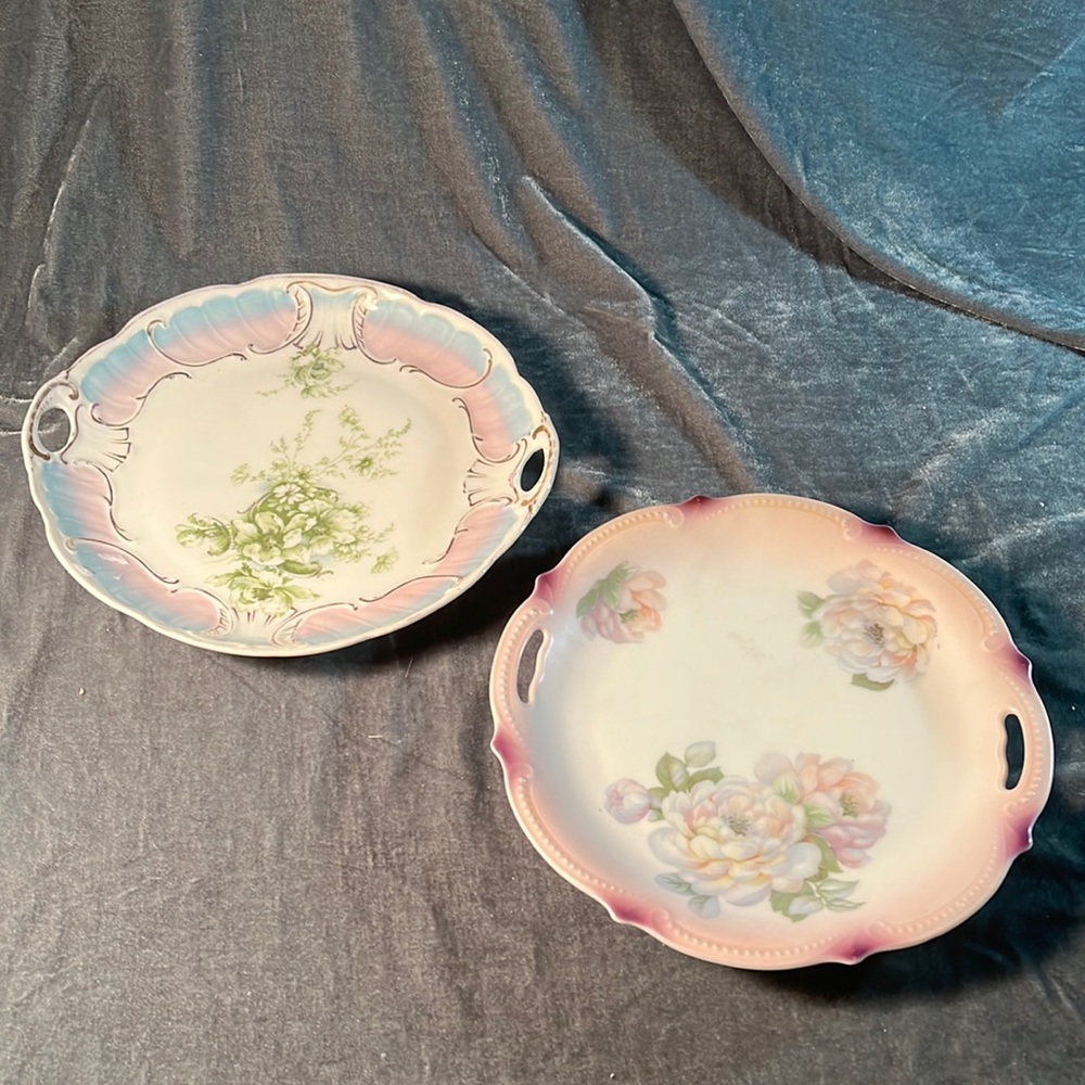 VTG Floral Plates